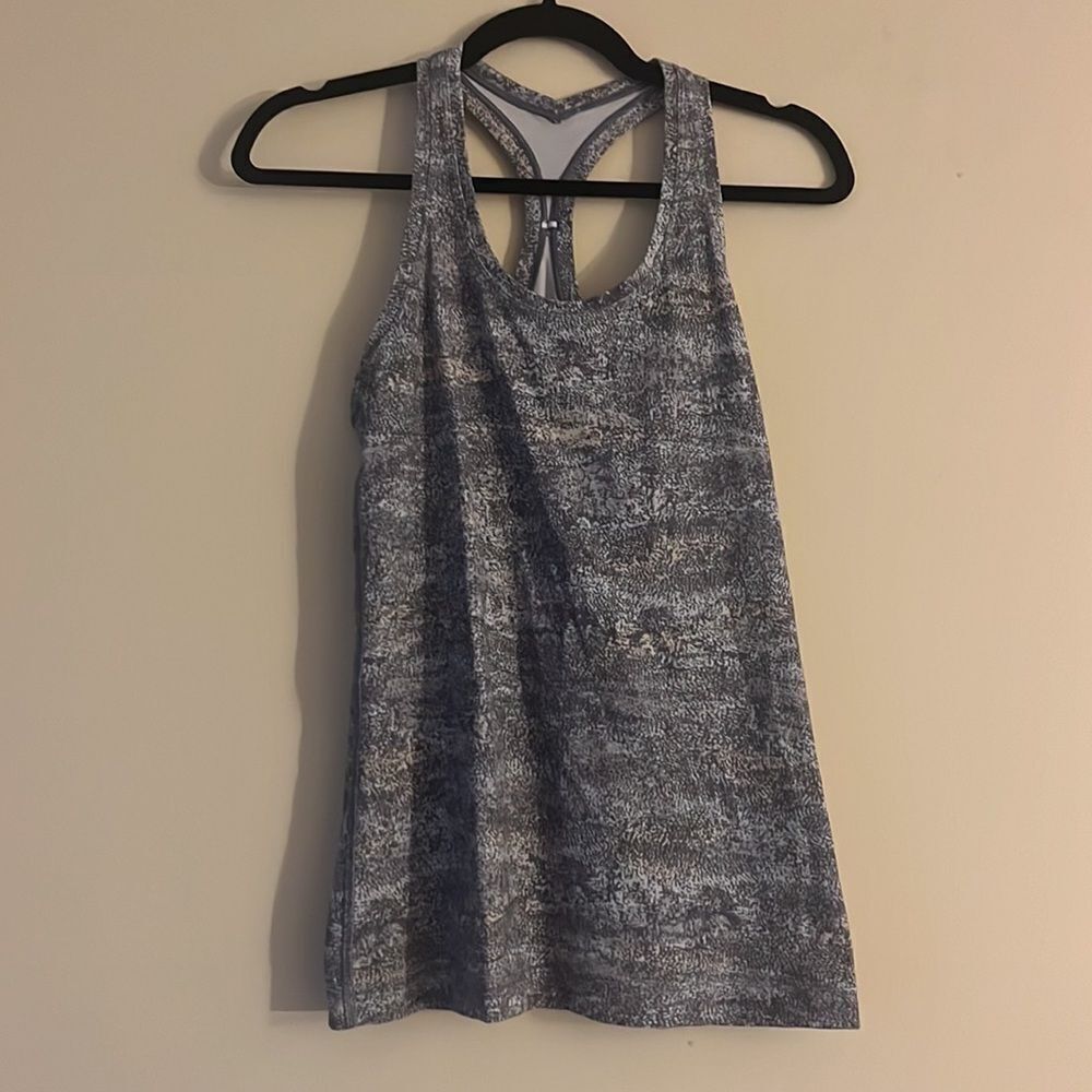 Lululemon Silver Racerback Tank Size 6